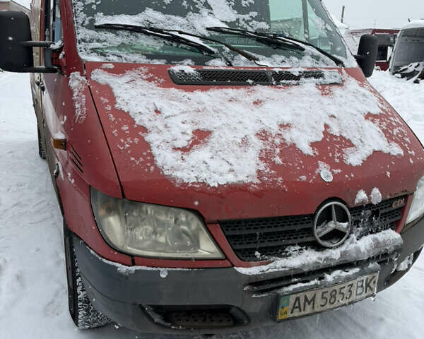 Мерседес Sprinter, об'ємом двигуна 2.7 л та пробігом 900 тис. км за 5000 $, фото 1 на Automoto.ua