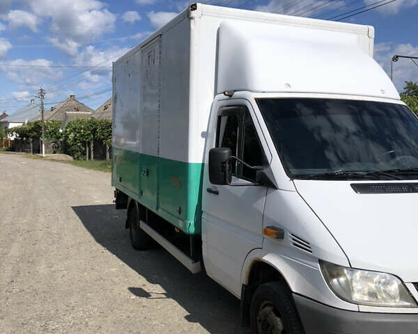 Мерседес Sprinter, объемом двигателя 2.1 л и пробегом 485 тыс. км за 10500 $, фото 1 на Automoto.ua