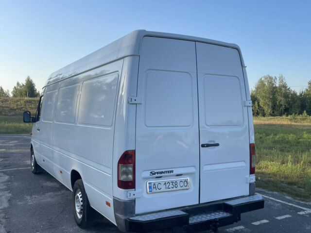 Мерседес Sprinter, объемом двигателя 2.1 л и пробегом 680 тыс. км за 8300 $, фото 1 на Automoto.ua