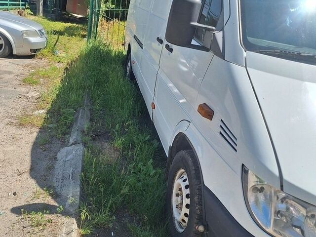 Мерседес Sprinter, об'ємом двигуна 2.1 л та пробігом 40 тис. км за 9000 $, фото 1 на Automoto.ua