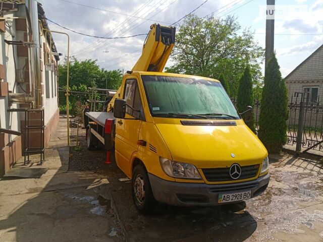 Мерседес Sprinter, объемом двигателя 2.7 л и пробегом 408 тыс. км за 27500 $, фото 1 на Automoto.ua
