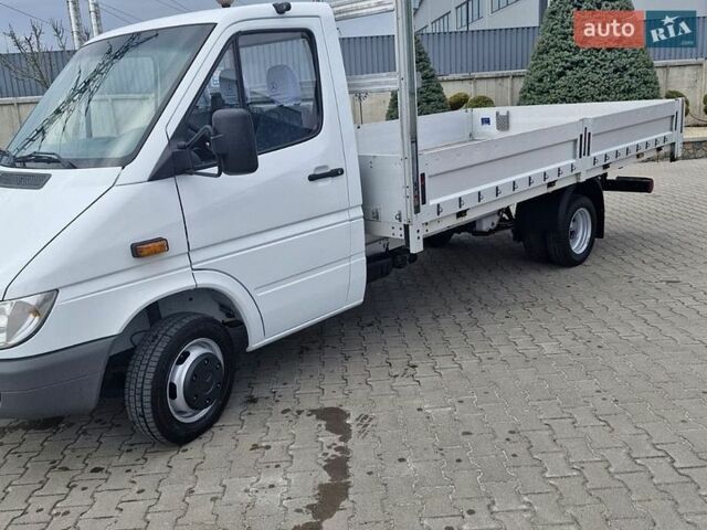 Мерседес Sprinter, объемом двигателя 0 л и пробегом 460 тыс. км за 15700 $, фото 1 на Automoto.ua