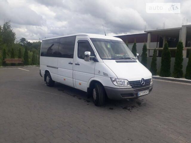 Мерседес Sprinter, объемом двигателя 2.7 л и пробегом 345 тыс. км за 8950 $, фото 1 на Automoto.ua