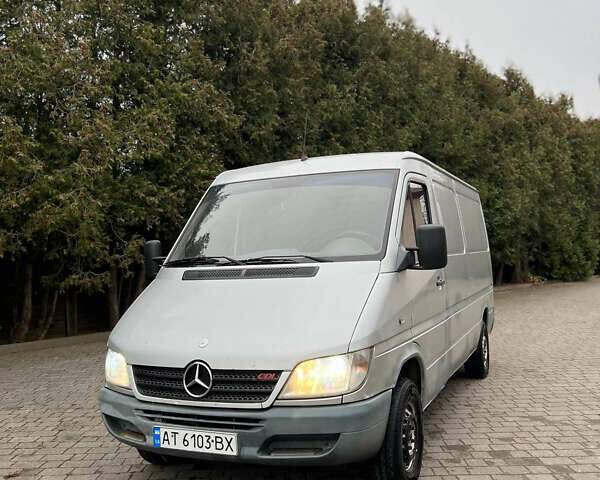 Мерседес Sprinter, объемом двигателя 2.2 л и пробегом 400 тыс. км за 3750 $, фото 1 на Automoto.ua