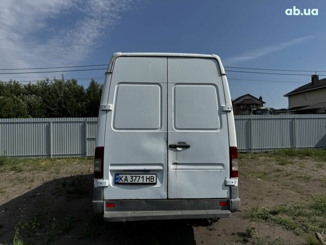 Мерседес Sprinter, объемом двигателя 2.2 л и пробегом 458 тыс. км за 5500 $, фото 1 на Automoto.ua