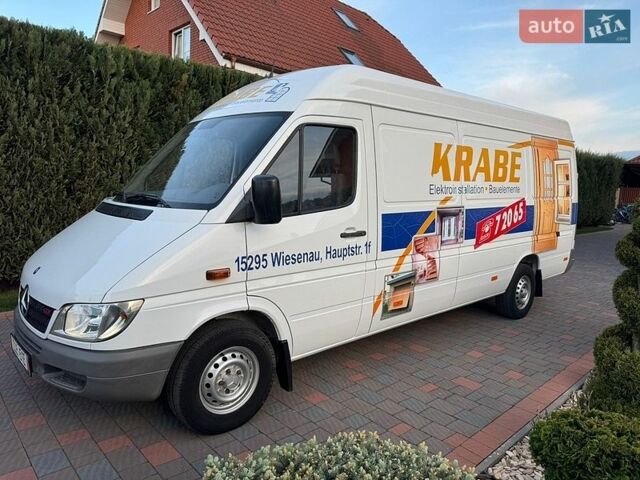 Мерседес Sprinter, объемом двигателя 0 л и пробегом 185 тыс. км за 15400 $, фото 1 на Automoto.ua