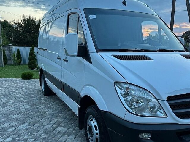 Мерседес Sprinter, об'ємом двигуна 2.7 л та пробігом 361 тис. км за 19300 $, фото 1 на Automoto.ua