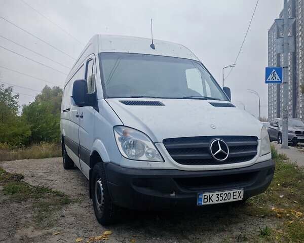 Мерседес Sprinter 2012 у Києві на Automoto.ua Мерседес Sprinter, об'ємом двигуна 2.5 л та пробігом 280 тис. км за 8500 $, фото 1 на Automoto.ua