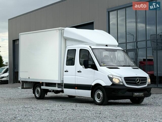 Мерседес Sprinter, объемом двигателя 2.2 л и пробегом 181 тыс. км за 21900 $, фото 1 на Automoto.ua