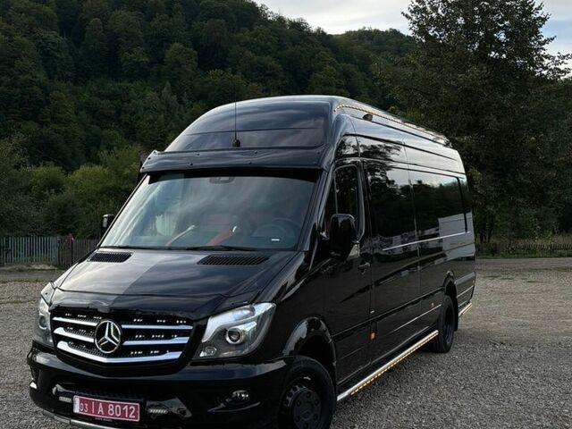 Мерседес Sprinter, об'ємом двигуна 3 л та пробігом 309 тис. км за 49789 $, фото 1 на Automoto.ua