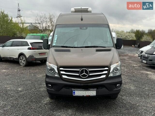 Мерседес Sprinter, объемом двигателя 3 л и пробегом 380 тыс. км за 33200 $, фото 1 на Automoto.ua