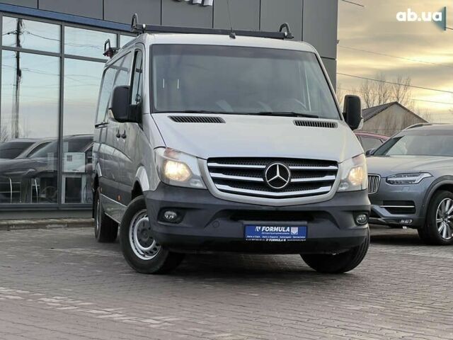 Мерседес Sprinter, объемом двигателя 2.2 л и пробегом 229 тыс. км за 23990 $, фото 1 на Automoto.ua