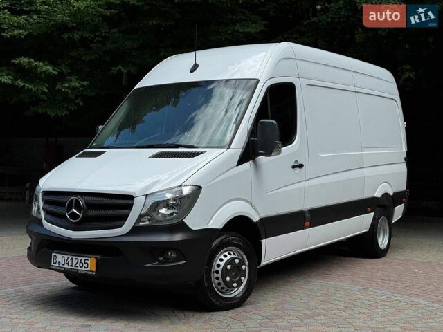 Мерседес Sprinter, объемом двигателя 2.1 л и пробегом 208 тыс. км за 23500 $, фото 1 на Automoto.ua
