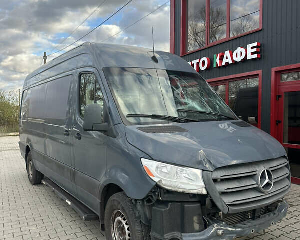 Мерседес Sprinter, об'ємом двигуна 3 л та пробігом 320 тис. км за 22000 $, фото 1 на Automoto.ua