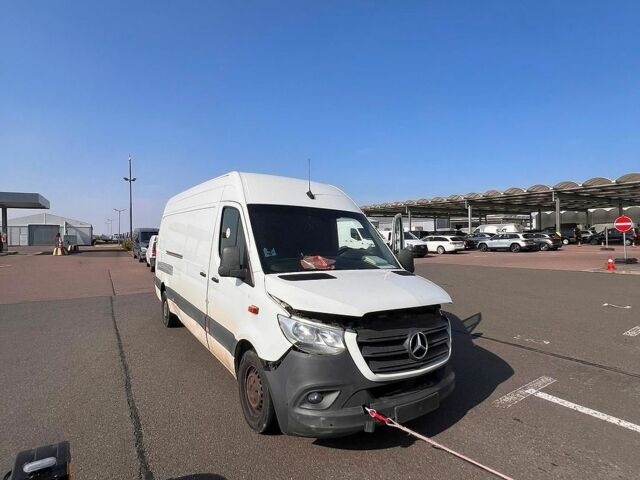 Мерседес Sprinter, об'ємом двигуна 0 л та пробігом 300 тис. км за 16000 $, фото 1 на Automoto.ua