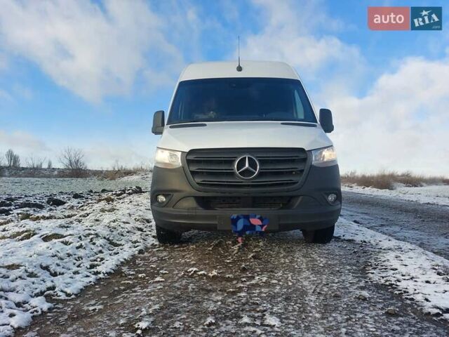 Мерседес Sprinter, объемом двигателя 0 л и пробегом 300 тыс. км за 27500 $, фото 1 на Automoto.ua
