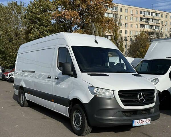 Мерседес Sprinter, объемом двигателя 2 л и пробегом 172 тыс. км за 25200 $, фото 1 на Automoto.ua
