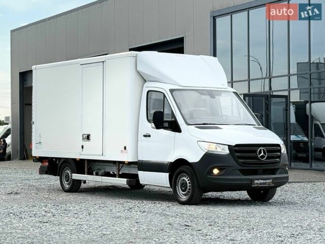 Мерседес Sprinter, объемом двигателя 2.2 л и пробегом 133 тыс. км за 30900 $, фото 1 на Automoto.ua
