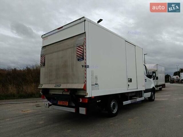 Мерседес Sprinter, об'ємом двигуна 2.2 л та пробігом 142 тис. км за 30800 $, фото 1 на Automoto.ua
