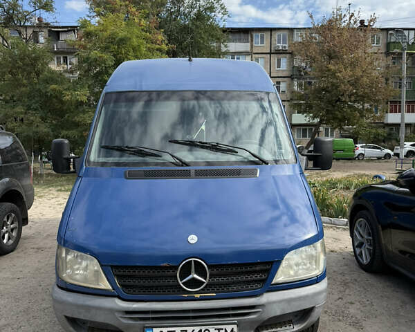 Мерседес Sprinter, объемом двигателя 2.7 л и пробегом 620 тыс. км за 8500 $, фото 1 на Automoto.ua