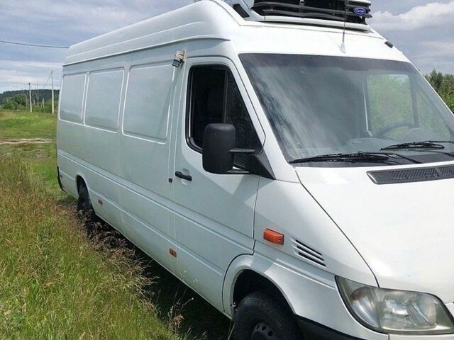 Мерседес Sprinter, об'ємом двигуна 0 л та пробігом 0 тис. км за 10000 $, фото 1 на Automoto.ua