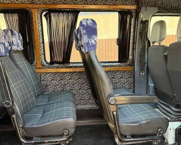 Мерседес Sprinter, объемом двигателя 2.9 л и пробегом 300 тыс. км за 6000 $, фото 1 на Automoto.ua