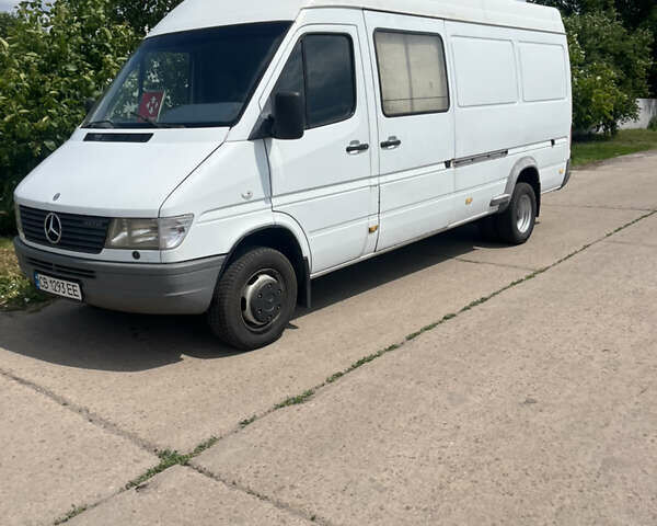 Мерседес Sprinter, объемом двигателя 2.8 л и пробегом 400 тыс. км за 8500 $, фото 1 на Automoto.ua