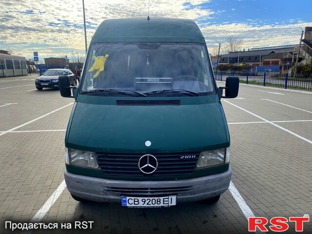 Мерседес Sprinter, объемом двигателя 2.9 л и пробегом 448 тыс. км за 5500 $, фото 1 на Automoto.ua