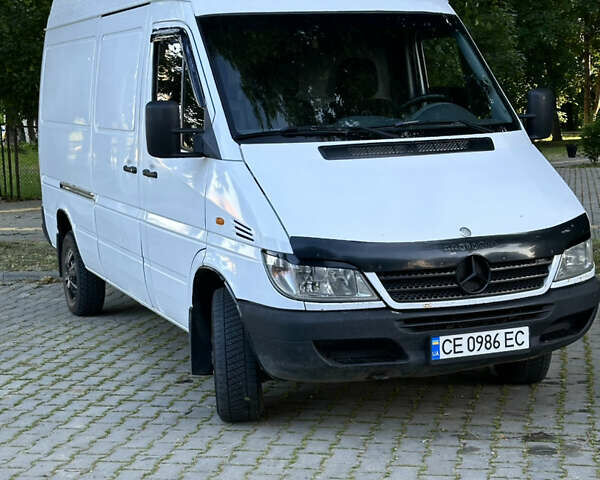 Мерседес Sprinter, об'ємом двигуна 2.7 л та пробігом 800 тис. км за 7400 $, фото 1 на Automoto.ua
