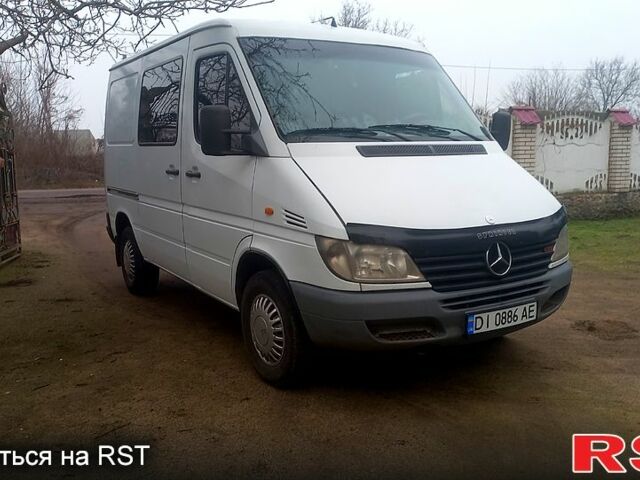 Мерседес Sprinter, объемом двигателя 2.2 л и пробегом 550 тыс. км за 4500 $, фото 1 на Automoto.ua