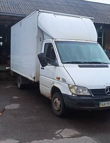 Мерседес Sprinter, объемом двигателя 0 л и пробегом 500 тыс. км за 9900 $, фото 1 на Automoto.ua