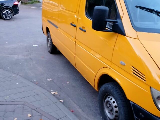 Мерседес Sprinter, объемом двигателя 2.2 л и пробегом 550 тыс. км за 7500 $, фото 1 на Automoto.ua