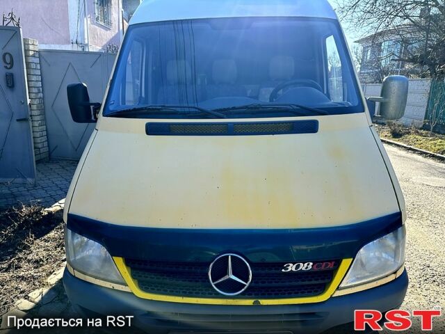 Мерседес Sprinter, об'ємом двигуна 2.2 л та пробігом 492 тис. км за 5200 $, фото 1 на Automoto.ua