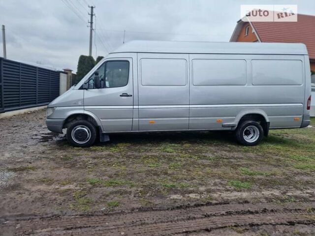 Мерседес Sprinter, объемом двигателя 2.7 л и пробегом 264 тыс. км за 21900 $, фото 1 на Automoto.ua