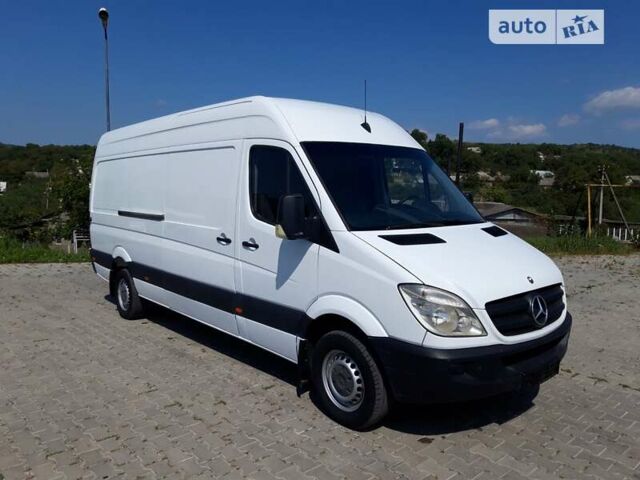 Мерседес Sprinter, объемом двигателя 3 л и пробегом 327 тыс. км за 14300 $, фото 1 на Automoto.ua