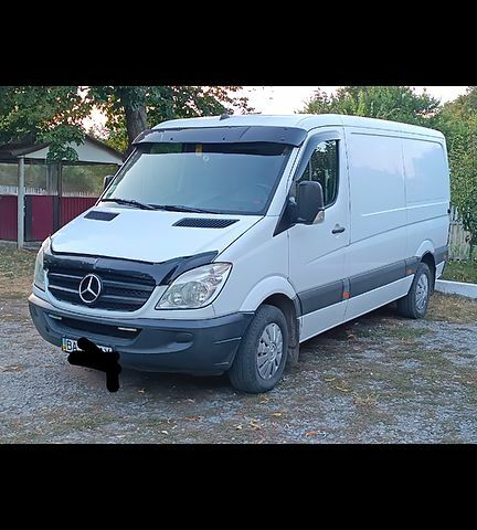 Мерседес Sprinter, об'ємом двигуна 2.1 л та пробігом 350 тис. км за 12500 $, фото 1 на Automoto.ua