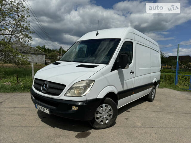 Мерседес Sprinter, объемом двигателя 2.14 л и пробегом 289 тыс. км за 9999 $, фото 1 на Automoto.ua