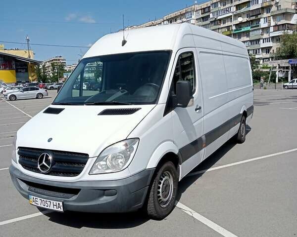 Мерседес Sprinter, объемом двигателя 2.14 л и пробегом 358 тыс. км за 15500 $, фото 1 на Automoto.ua