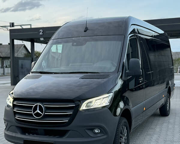 Мерседес Sprinter, объемом двигателя 2.14 л и пробегом 285 тыс. км за 35850 $, фото 1 на Automoto.ua