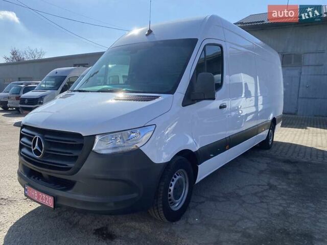 Мерседес Sprinter, объемом двигателя 2.14 л и пробегом 294 тыс. км за 23800 $, фото 1 на Automoto.ua
