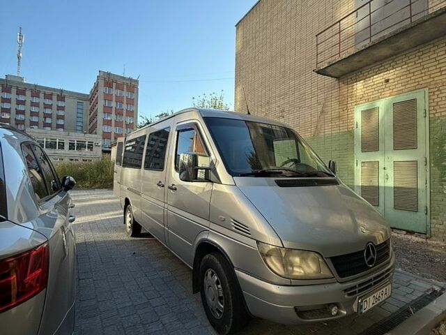 Мерседес Sprinter, об'ємом двигуна 2.1 л та пробігом 260 тис. км за 12000 $, фото 1 на Automoto.ua