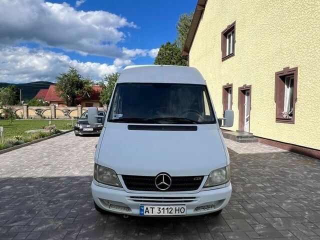 Мерседес Sprinter, объемом двигателя 2.1 л и пробегом 650 тыс. км за 5200 $, фото 1 на Automoto.ua