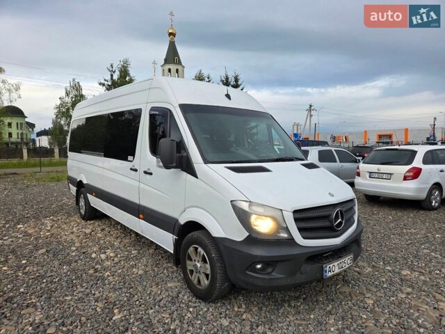Мерседес Sprinter, объемом двигателя 2.2 л и пробегом 389 тыс. км за 19500 $, фото 1 на Automoto.ua