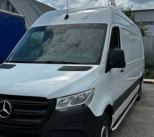 Мерседес Sprinter, объемом двигателя 2.2 л и пробегом 360 тыс. км за 35000 $, фото 1 на Automoto.ua
