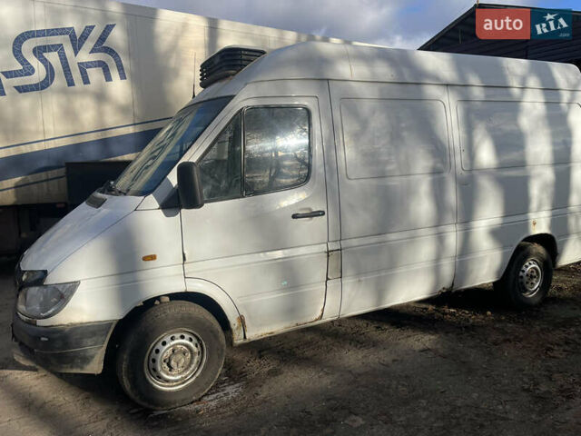 Мерседес Sprinter, об'ємом двигуна 2.2 л та пробігом 111 тис. км за 5500 $, фото 1 на Automoto.ua
