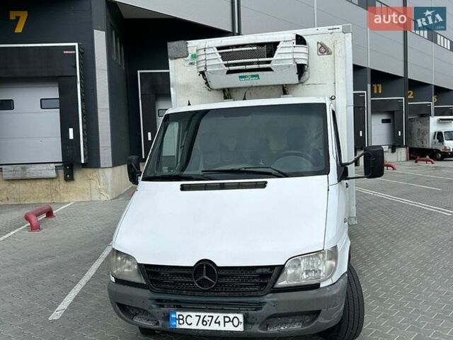 Мерседес Sprinter, объемом двигателя 2.1 л и пробегом 610 тыс. км за 7800 $, фото 1 на Automoto.ua