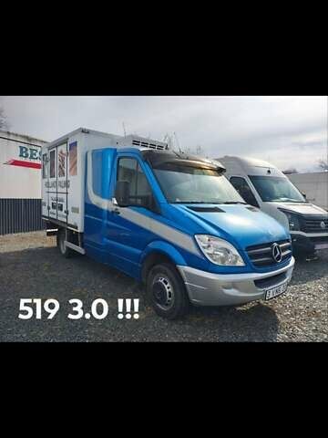Мерседес Sprinter, объемом двигателя 3 л и пробегом 325 тыс. км за 22500 $, фото 1 на Automoto.ua