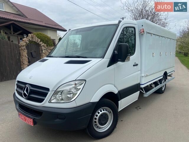Мерседес Sprinter, объемом двигателя 2.2 л и пробегом 288 тыс. км за 19200 $, фото 1 на Automoto.ua