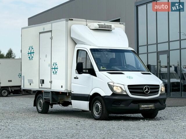 Мерседес Sprinter, объемом двигателя 2.2 л и пробегом 200 тыс. км за 20900 $, фото 1 на Automoto.ua
