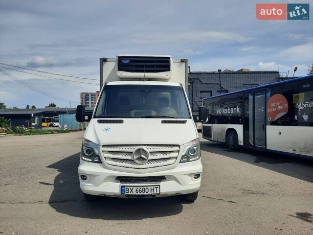 Мерседес Sprinter, об'ємом двигуна 3 л та пробігом 327 тис. км за 32800 $, фото 1 на Automoto.ua